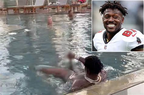 antonia brown pool|Video Shows Antonio Brown Exposing Himself At Dubai Hotel Pool